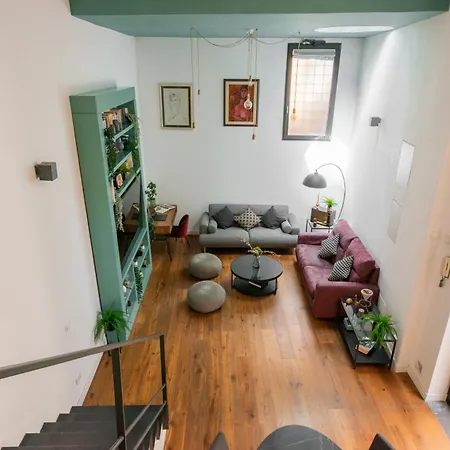Loft Via Della Scala With Terrace Daire