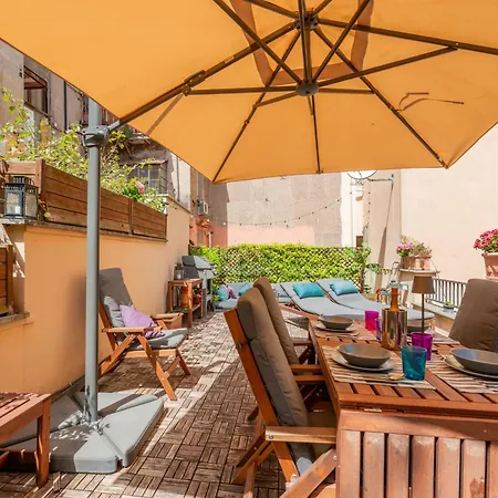 Loft Via Della Scala With Terrace Апартаменты