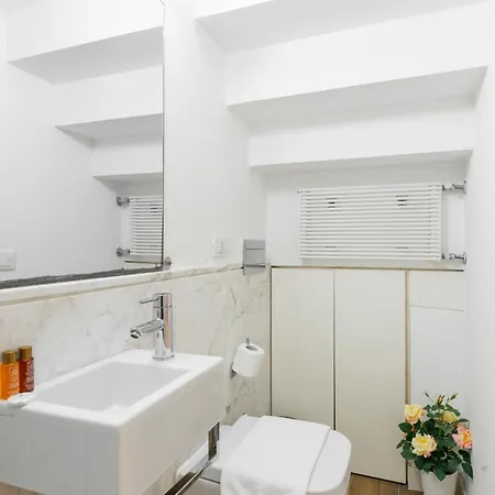 Loft Via Della Scala With Terrace *