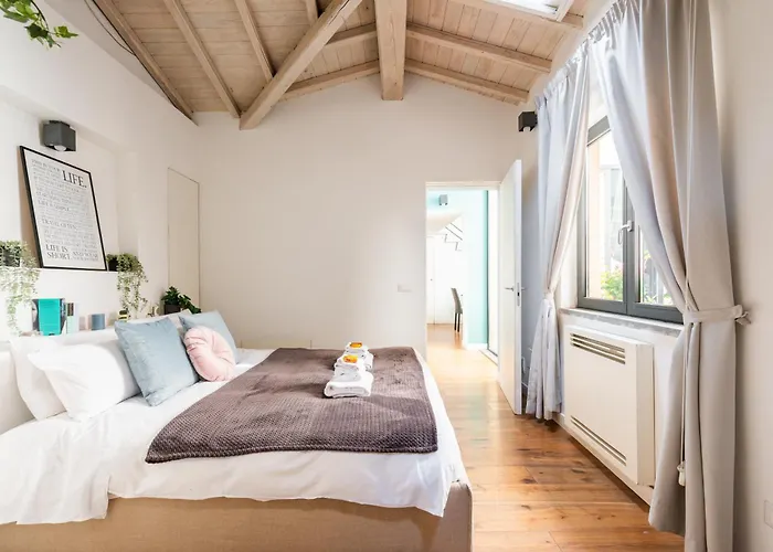 Loft Via Della Scala With Terrace 公寓